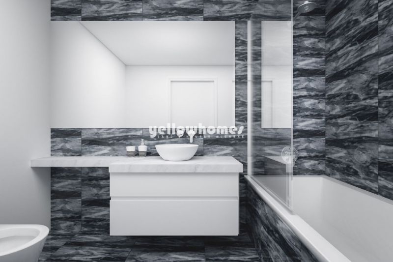 Apartamento T2 num edifício com piscina na cobertura perto da praia em Portimao